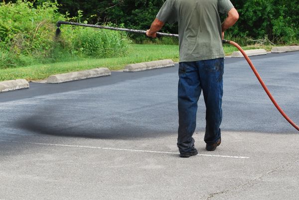 Lot Sealcoating in Boerne