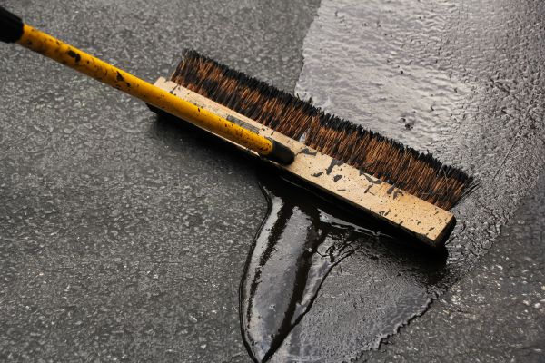 Asphalt Driveway Sealing in Boerne